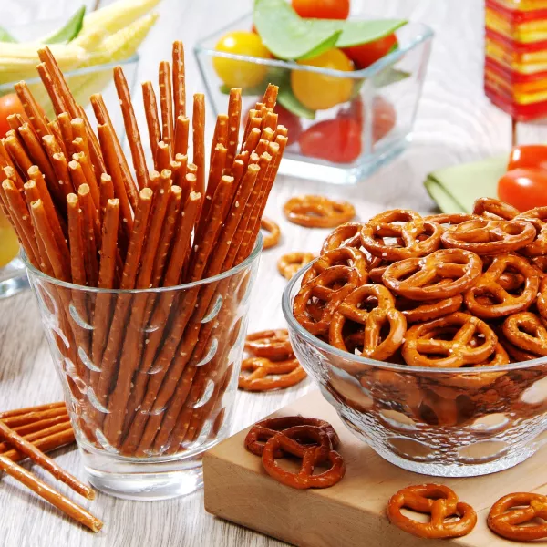 MÉLANGE STICKS ET MINI-BRETZELS – TUBO 300G